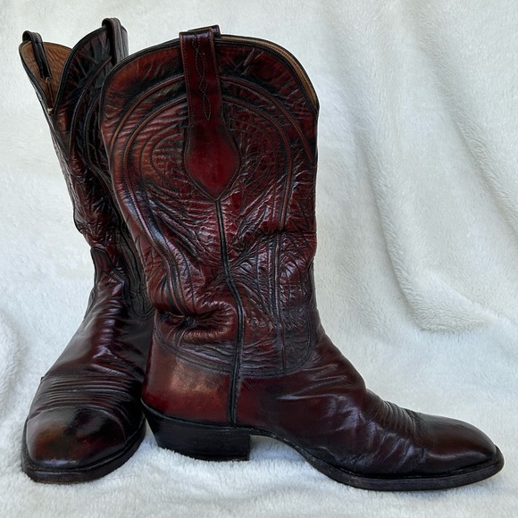 Lucchese Men’s 8.5D CLASSICS SEVILLE GOATSKIN BOOTS ROUND TOE In Black Cherry - Picture 1 of 13